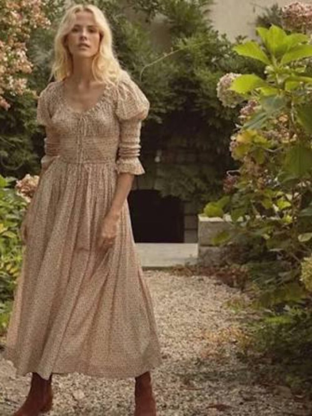 Doen Kaira Dress Cream Winter Ditsy Print